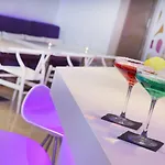Musik Boutique - Solo Adultos