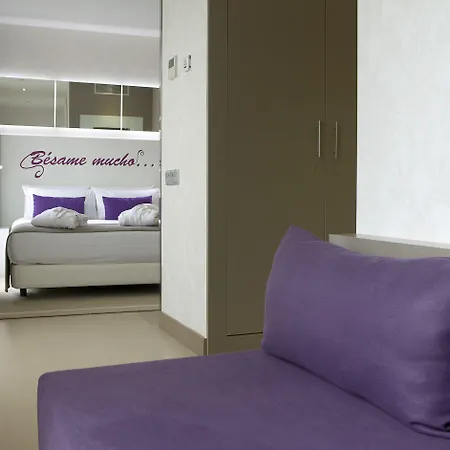 Musik Boutique - Solo Adultos 3* Barcelona