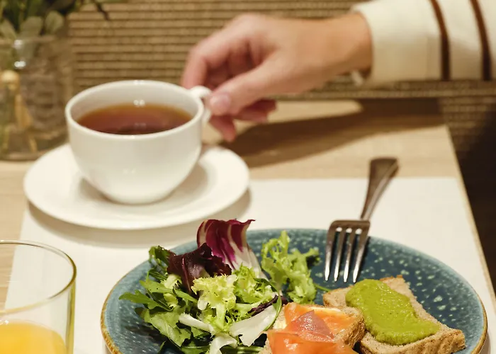 Musik Boutique - Solo Adultos 3*